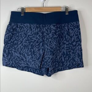 Athleta Trekkie North Printed Short Size 14